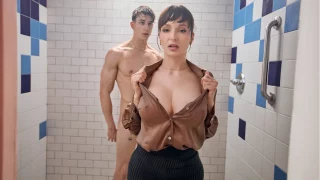 Lexi Luna – Naughty MILF Lexi Seduces Young Stud In Shower