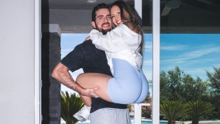 The Goddess And The Girth, Goddess Guzman, Brazzers